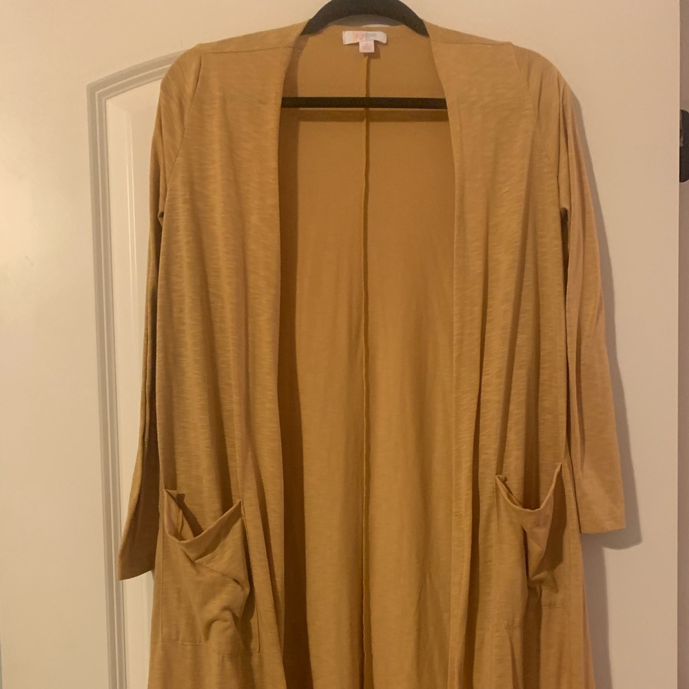 Long lightweight jacket, mustard color